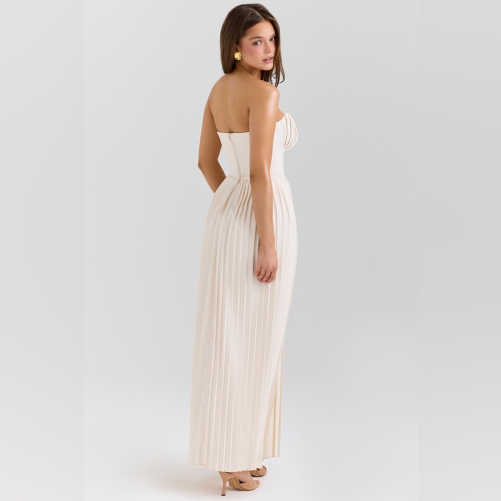 House of CB Strapless Pleated Cream Corset Dress - Picture 8 of 8